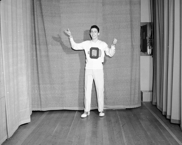 1949-50 Cheerleader 2
