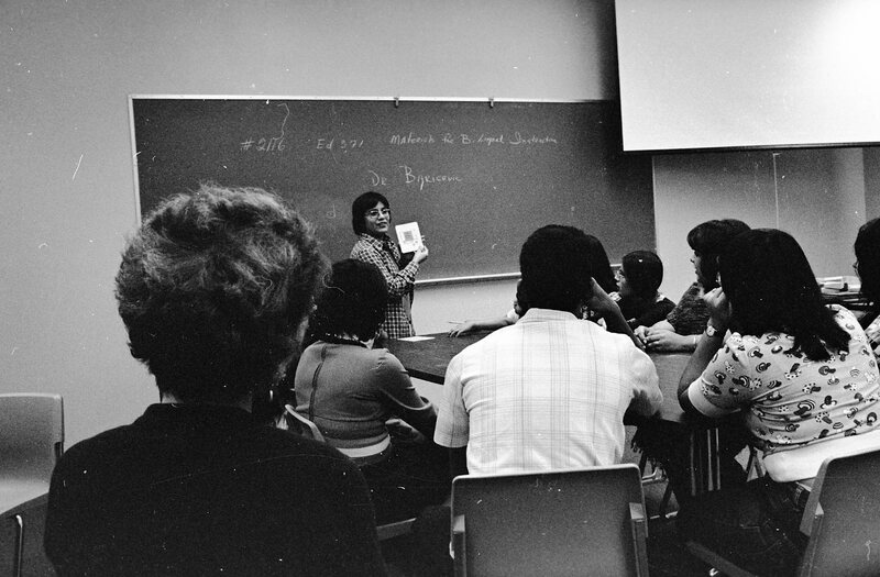 1975 Languages, Bilingual Studies 10