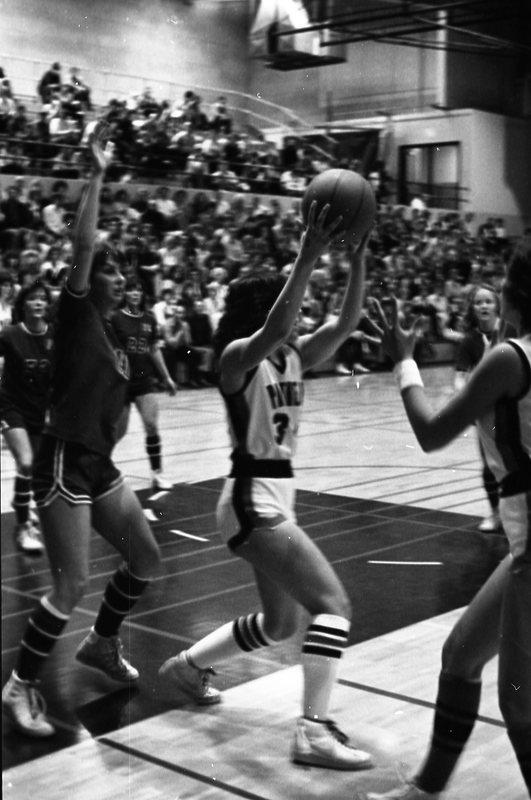 1982 High school Wapiti League Girl's Basketball Tournament, Imbler vs. Pine Eagle 12
