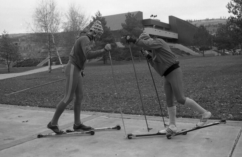 1985 Skiing on Campus 01