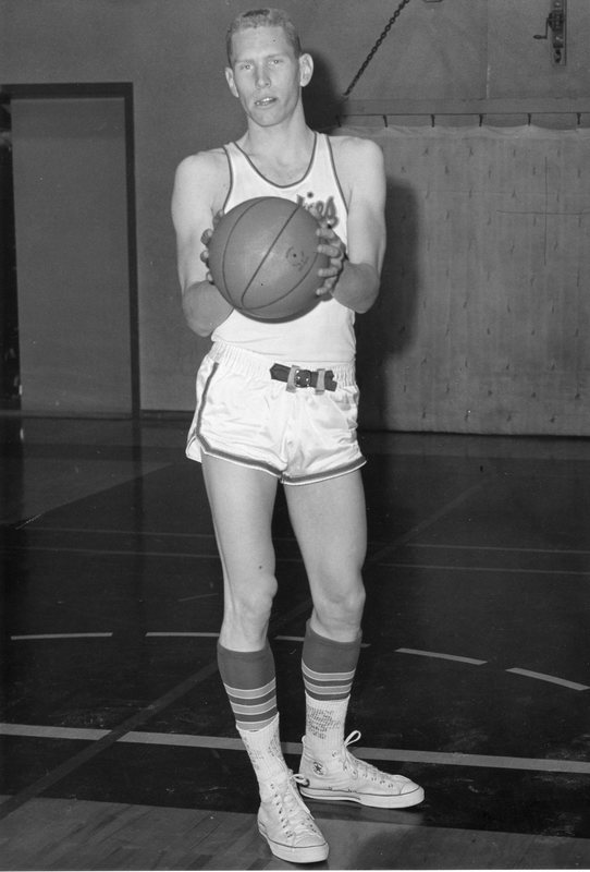 1967 Basketball Player 9