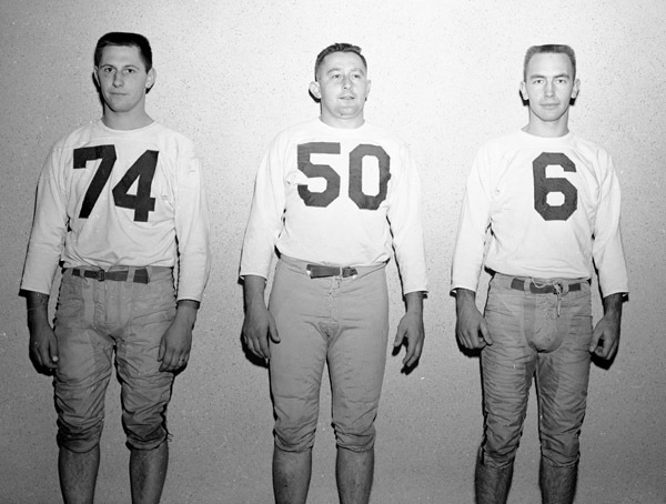 1958 Football Players 13