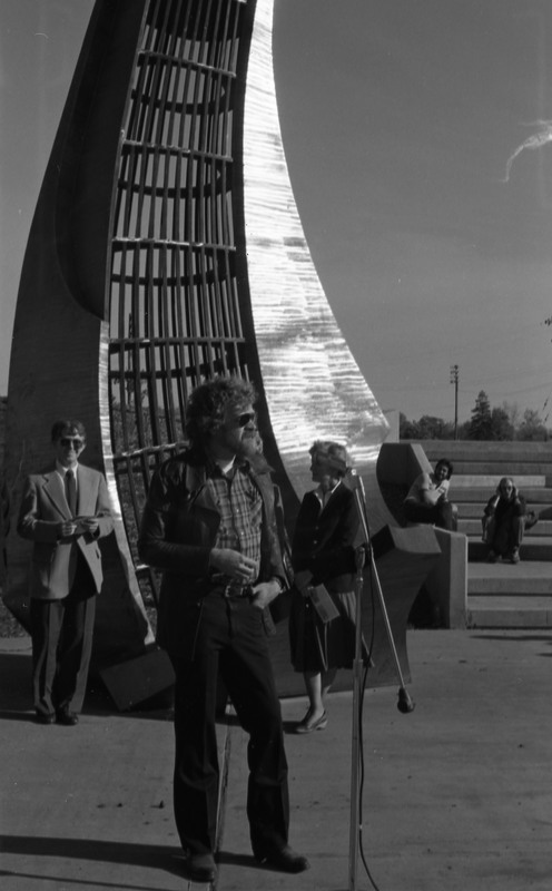 1981 Sculpture, Amphitheater Dedication 04