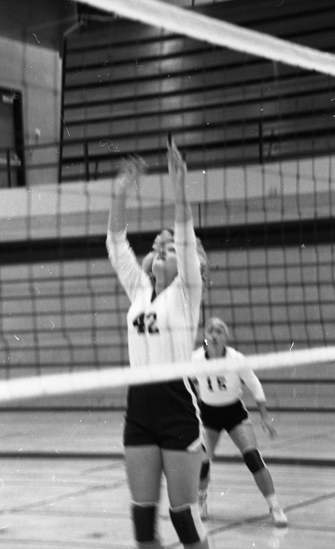 1980 Women's Volleyball Action 06