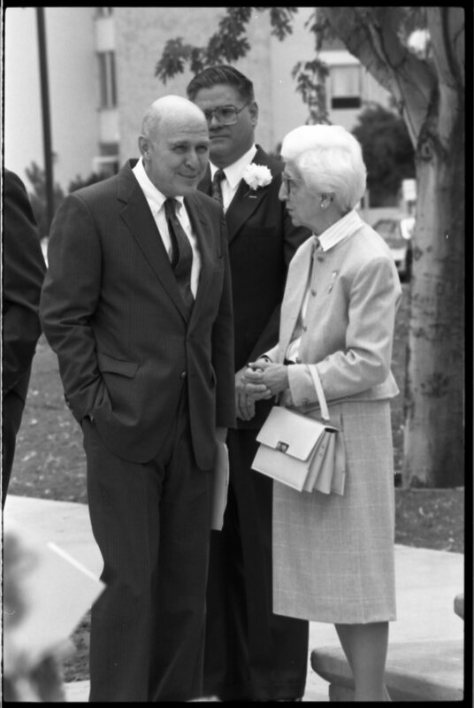 1990 Loso Hall Dedication, Officials 03