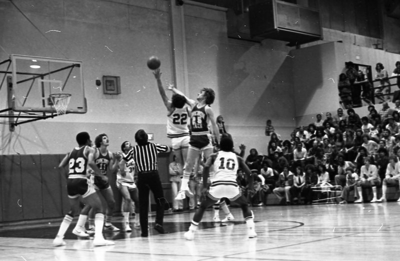 1980 Men's Basketball, February Home Game 29