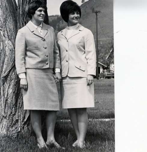 60's Students, Women 1