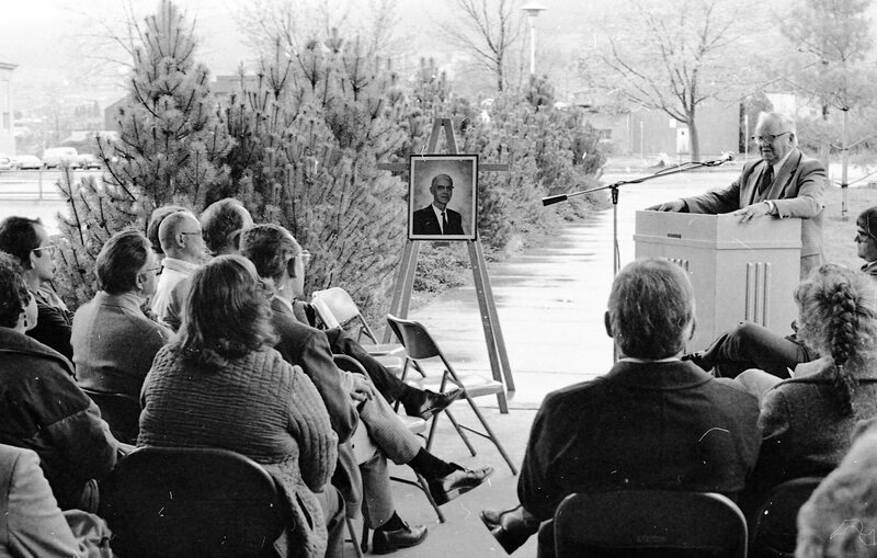 1983 Badgley Hall Dedication 07