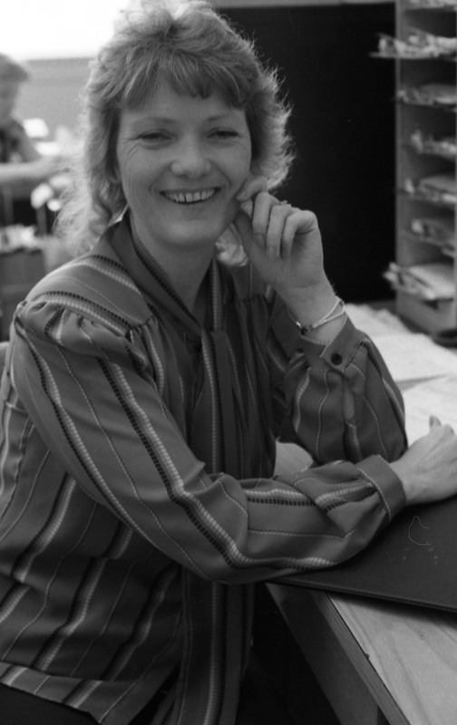 1987 Employee, Linda Howland 02