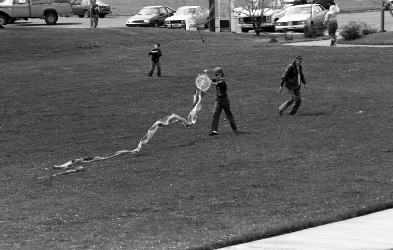 1985 Spring Festival, Kite Flying 17