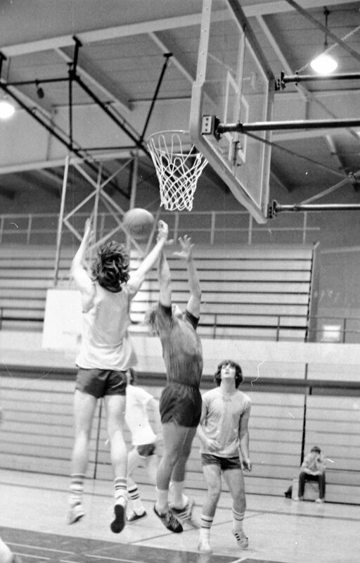 1977 Basketball Pick-up Game 05
