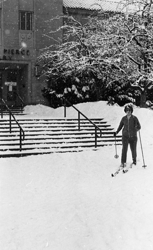 1979 Skiing on Campus 01