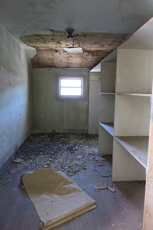 Dorian and Hunt Hall 254
