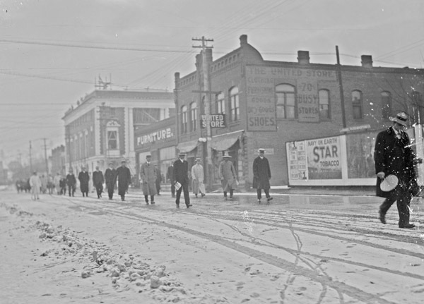 La Grande Parade, Elk's 2