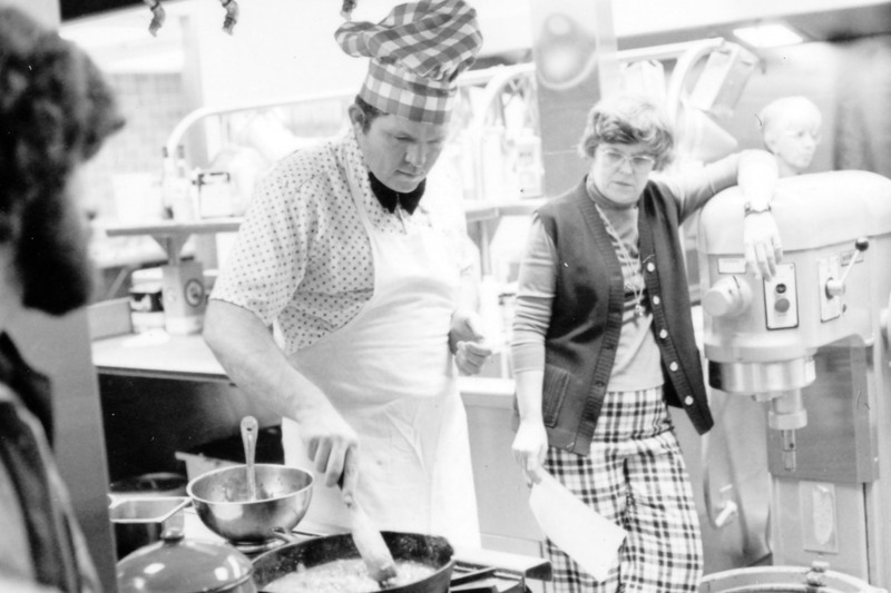 1976 Classroom Kitchen, Cooking 17