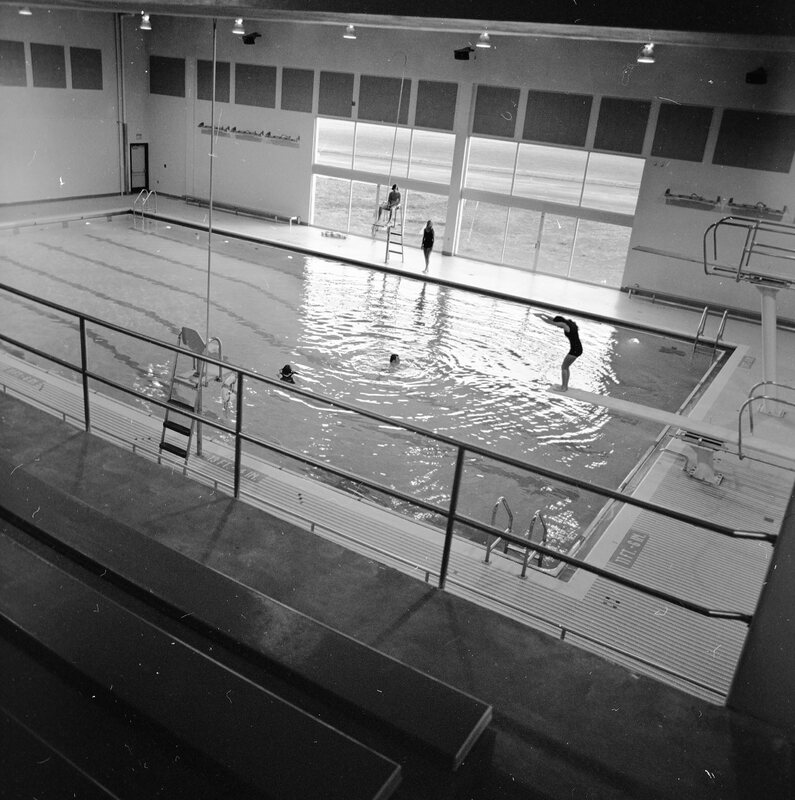 1972 Swimming, Diving Practice 10