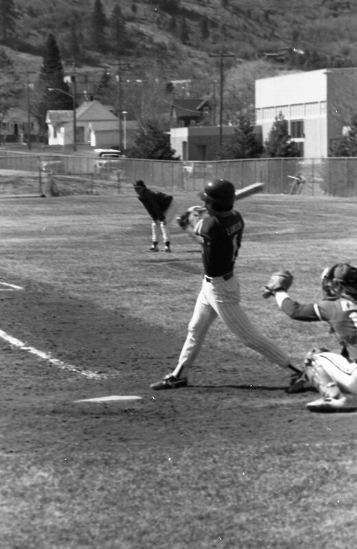 1985 Baseball, April Action 36
