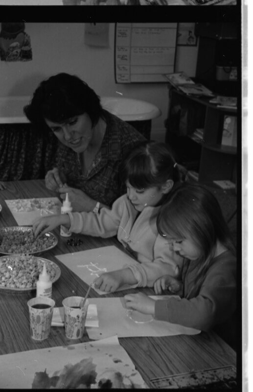 1989 Ackerman Elementary School, Art 02