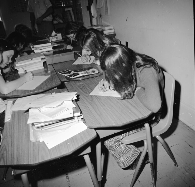 1973 Ackerman Elementary School, Classroom 06