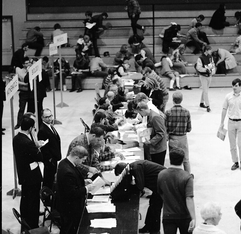 1971 Registration Day, Winter Term 04