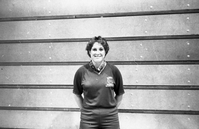 1984 Women's Basketball Players, Fall Portraits 14