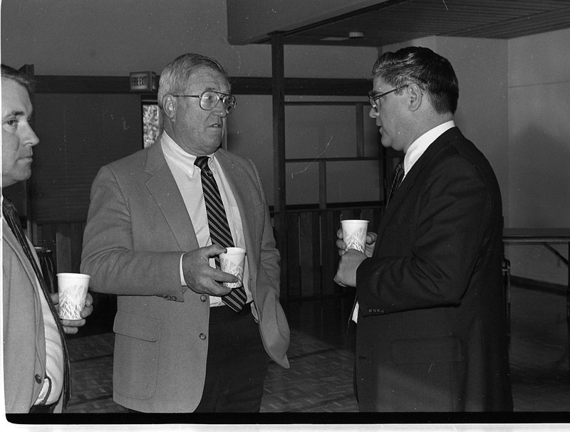 1991 Foundation Social 01