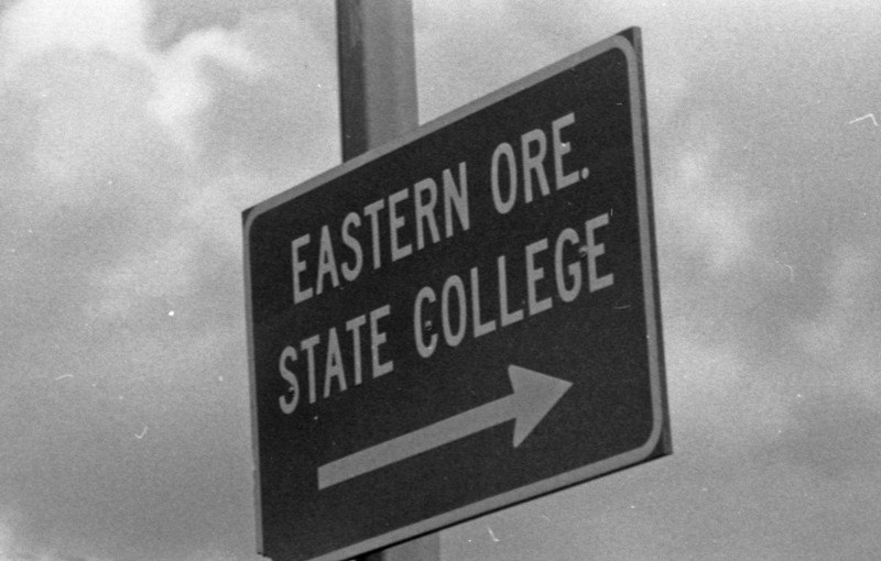 1978 Street Signs to Campus 03