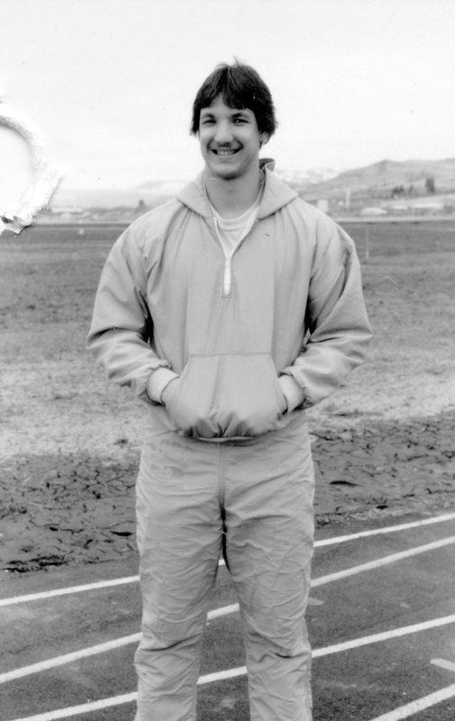 1982 Track Team Members, Portraits 01