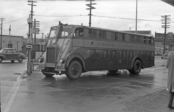 Bus Transports Soldiers 1