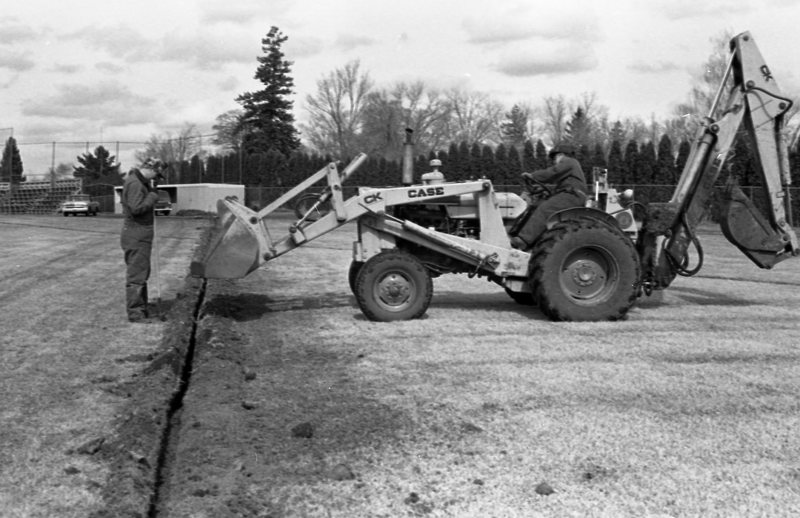 1985 Baseball Field, Scoreboard Installation 01