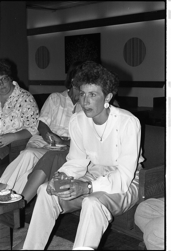 1990 Employees, Patty Bundren Goodbye Party 04