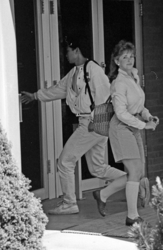 1986 Students, Walking 06