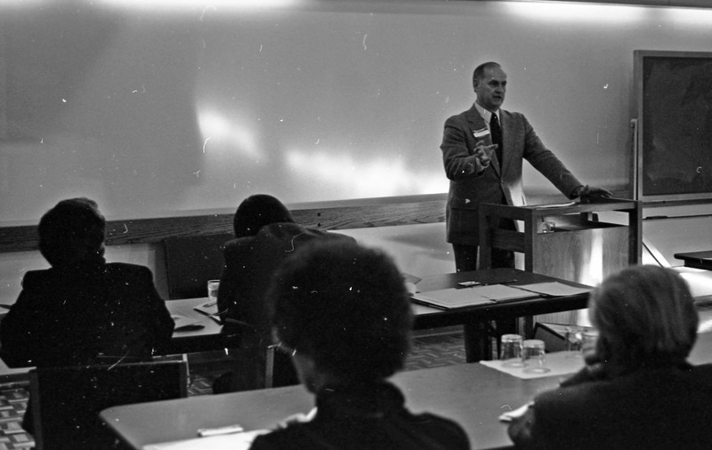 1982 University of Oregon Foundation Meeting 03