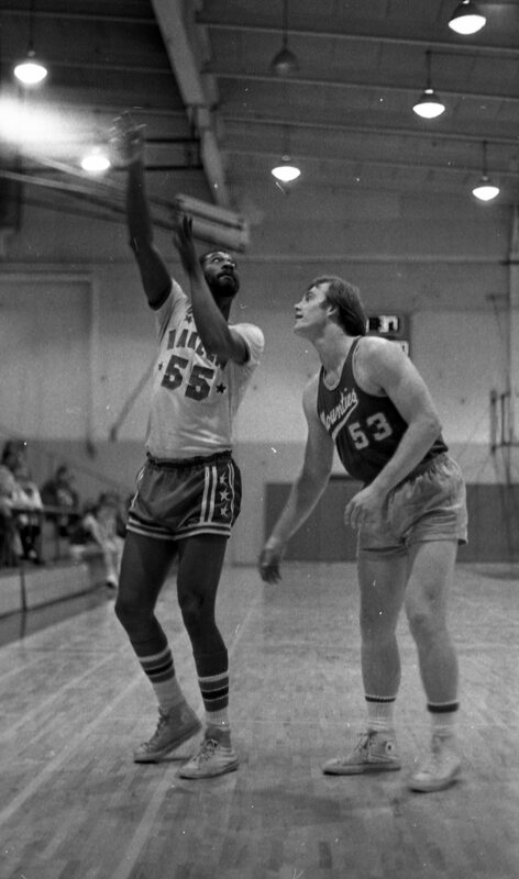 70's Basketball, Harlem Globetrotters 03