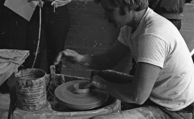 1980 Art, Pottery Wheel 01