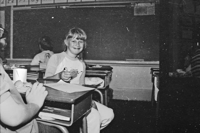1987 Ackerman Elementary School, Classroom 02