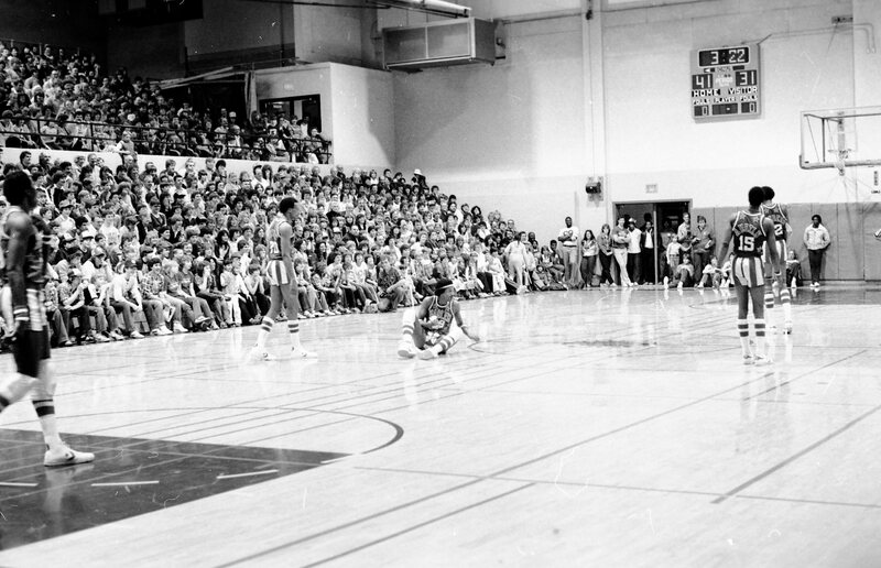 1983 Basketball, Harlem Globetrotters 17