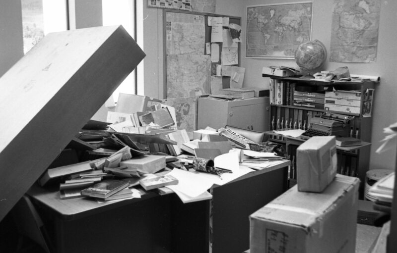 1978 Employee, Ralph Lewis' Office in Disarray 11