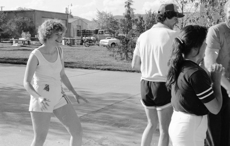 1981 Dorm Play Day & Steak Fry, Barbecue 06