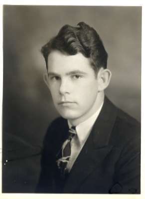1933 Alumni, Dwight Mahoney