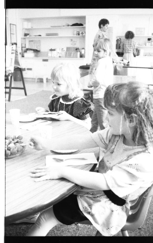 1989 Ackerman Elementary School, Snacks 06