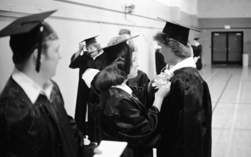 1983 Graduates 23