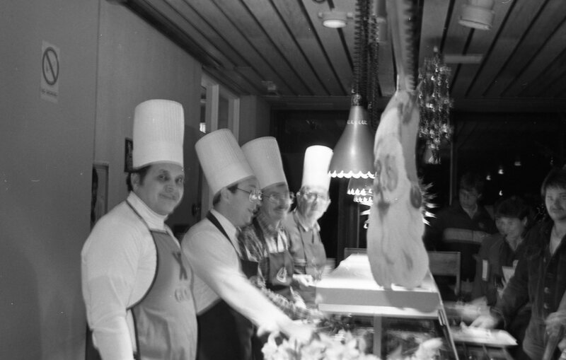 1984 Christmas Dinner Preparation 09