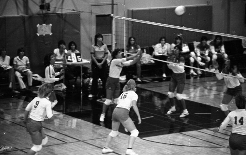 1984 Volleyball Action 10