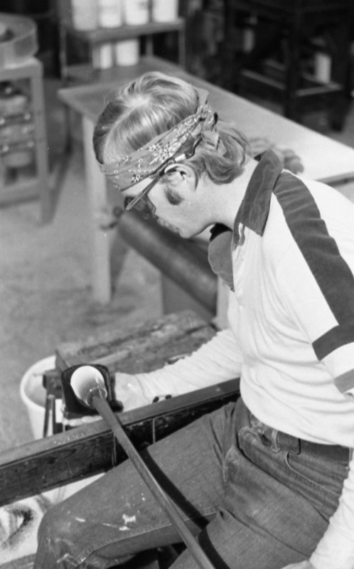 1978 Art, Glass Sculpting 17