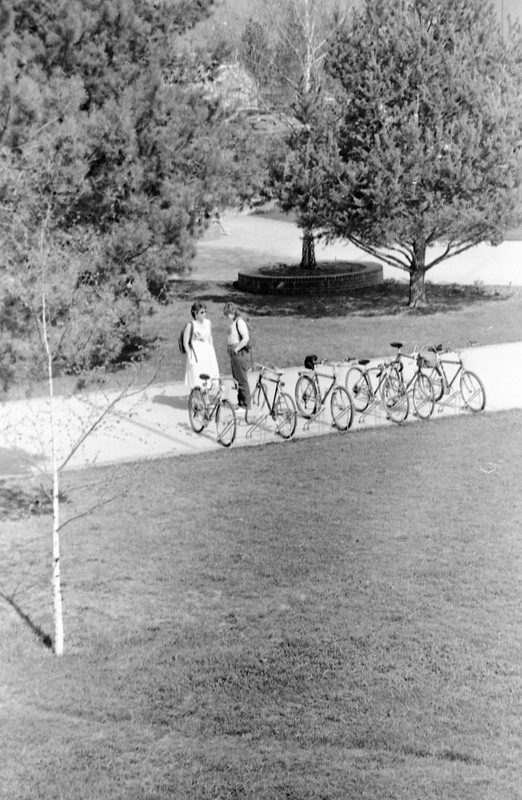 1988 Students, Outdoors 12