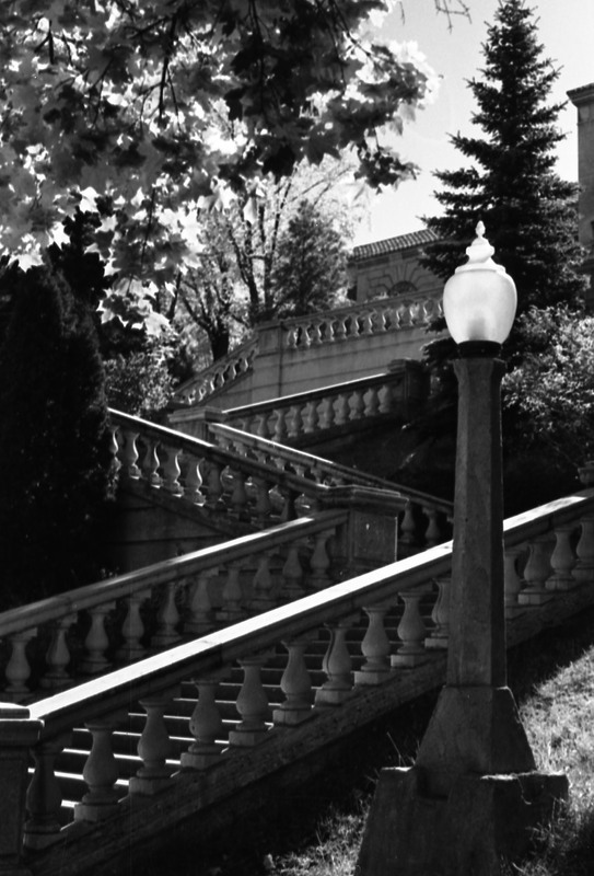 1977 Grand Staircase Railing
