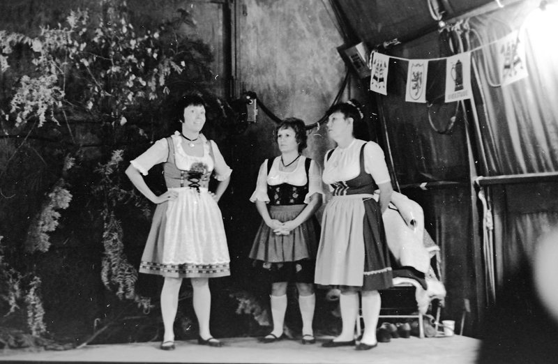 1975 October Festival, Participants 07