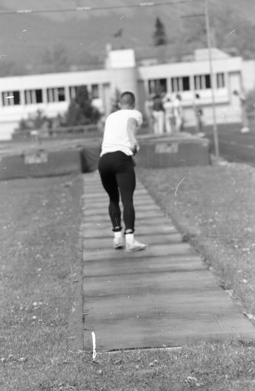 1985 Track, Pole Vault
