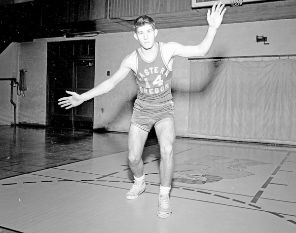 1956-57 Basketball Player 3